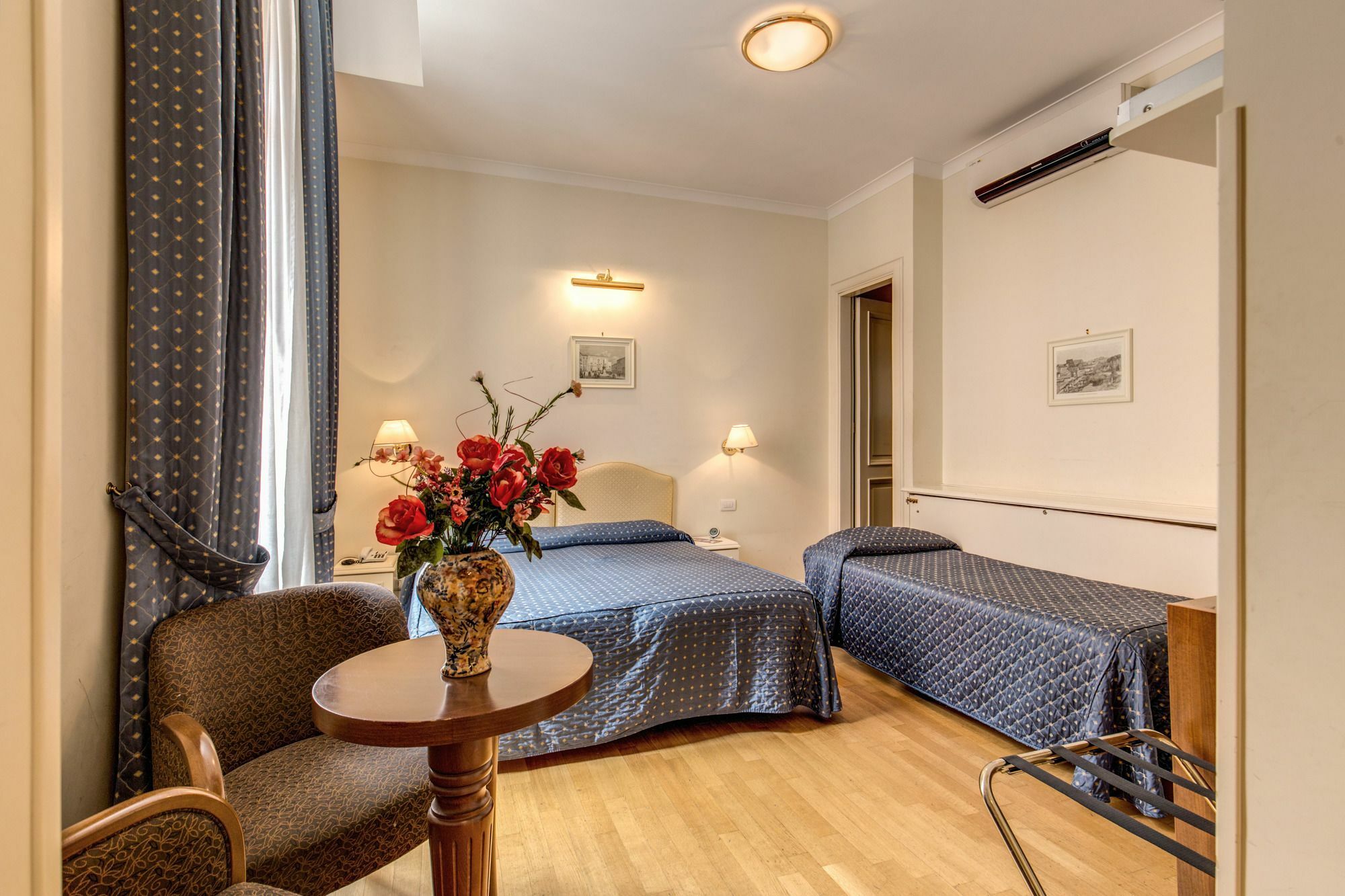 Flann O'Brien Rooms Rome Extérieur photo