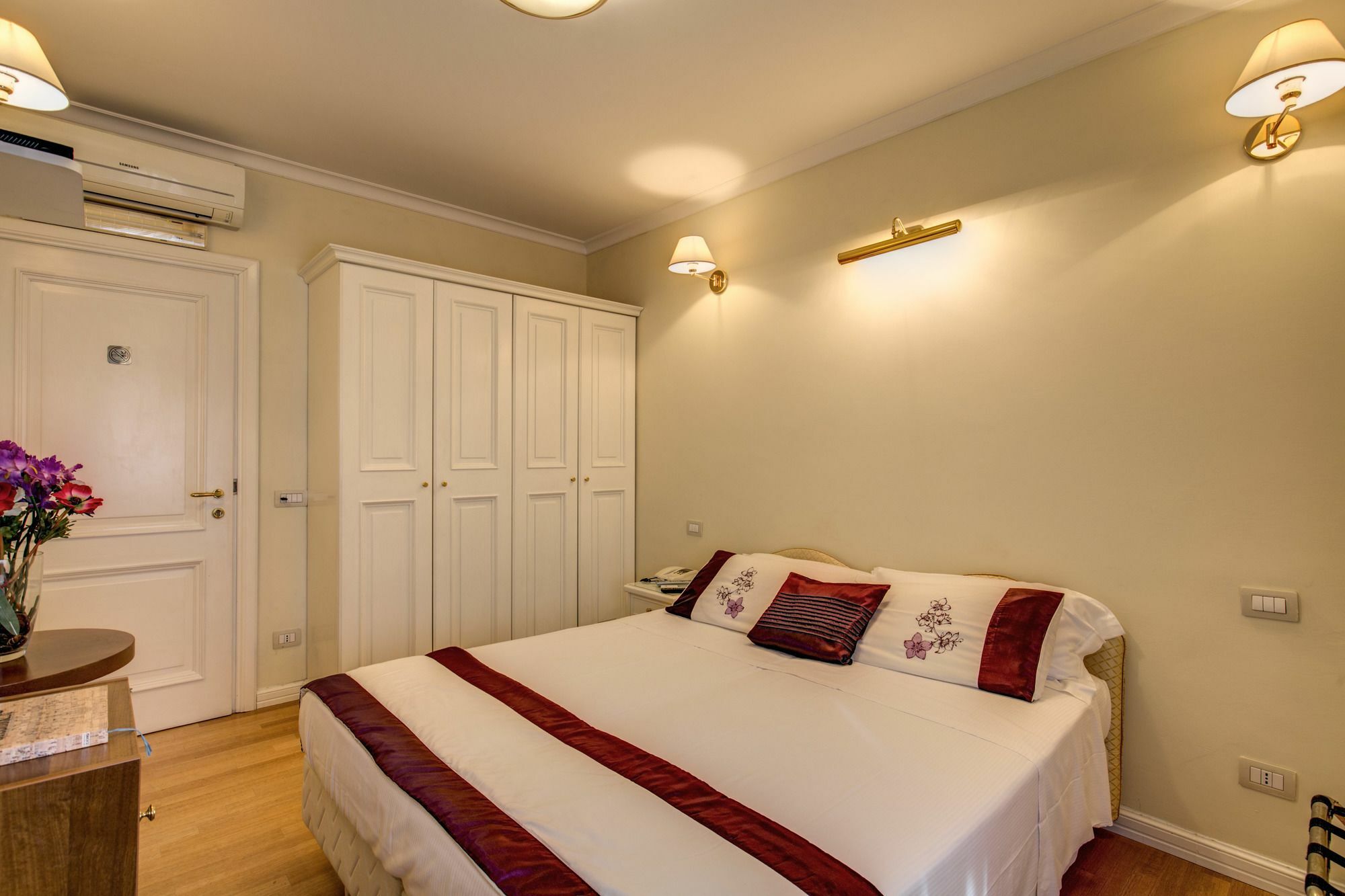 Flann O'Brien Rooms Rome Extérieur photo
